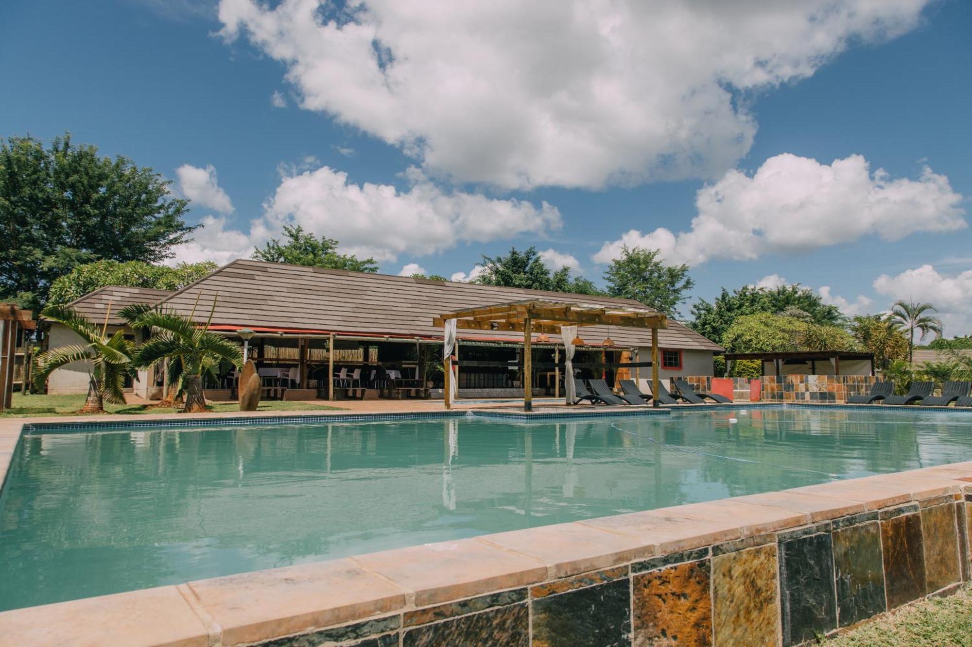 Kruger View Chalets Малелейн Екстериор снимка
