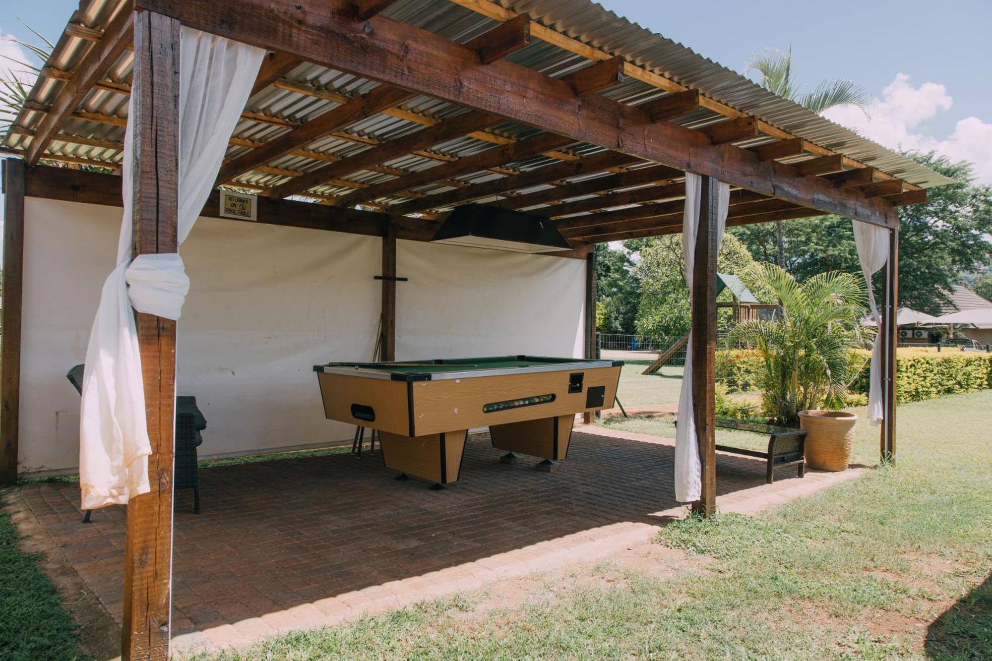 Kruger View Chalets Малелейн Екстериор снимка