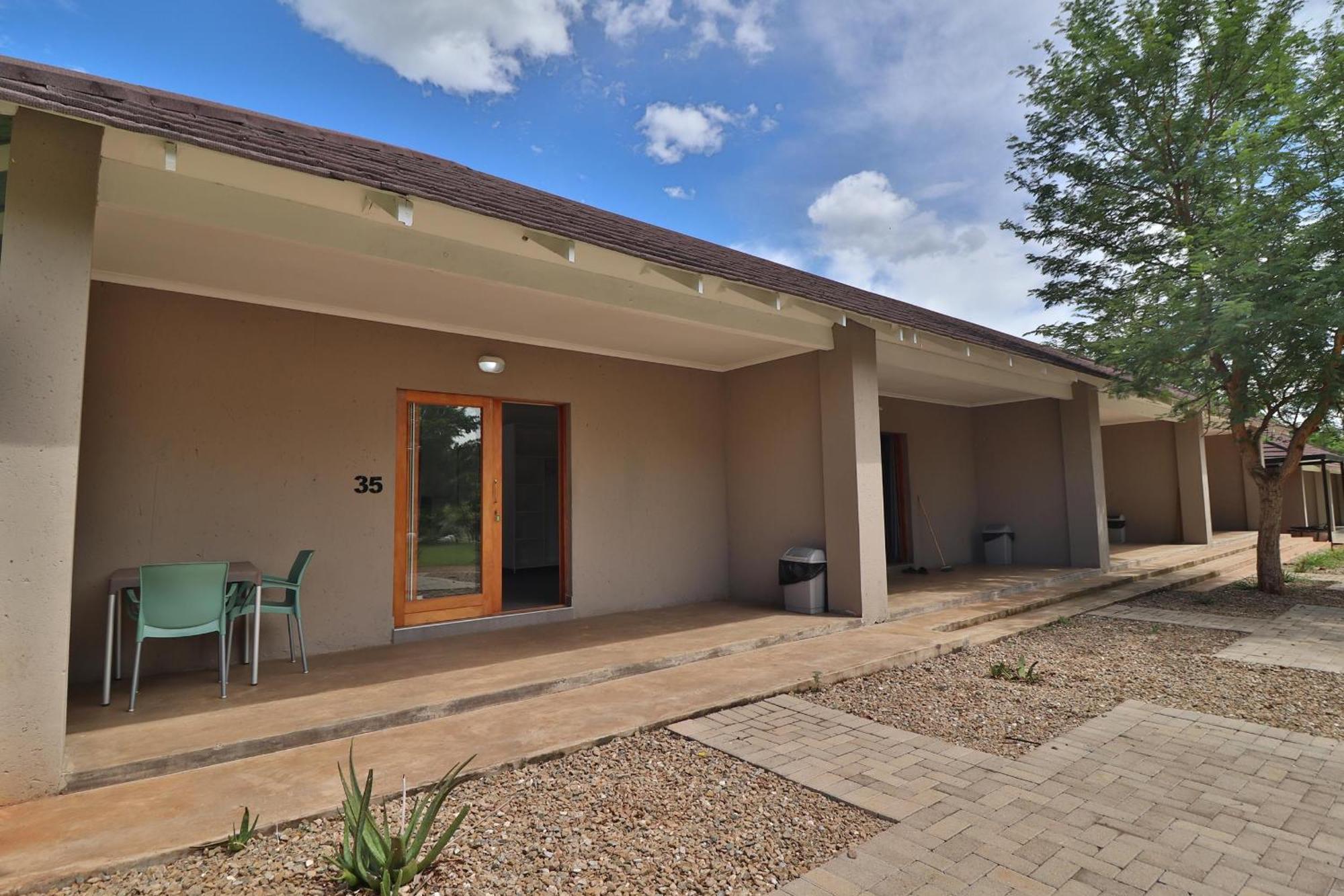 Kruger View Chalets Малелейн Екстериор снимка