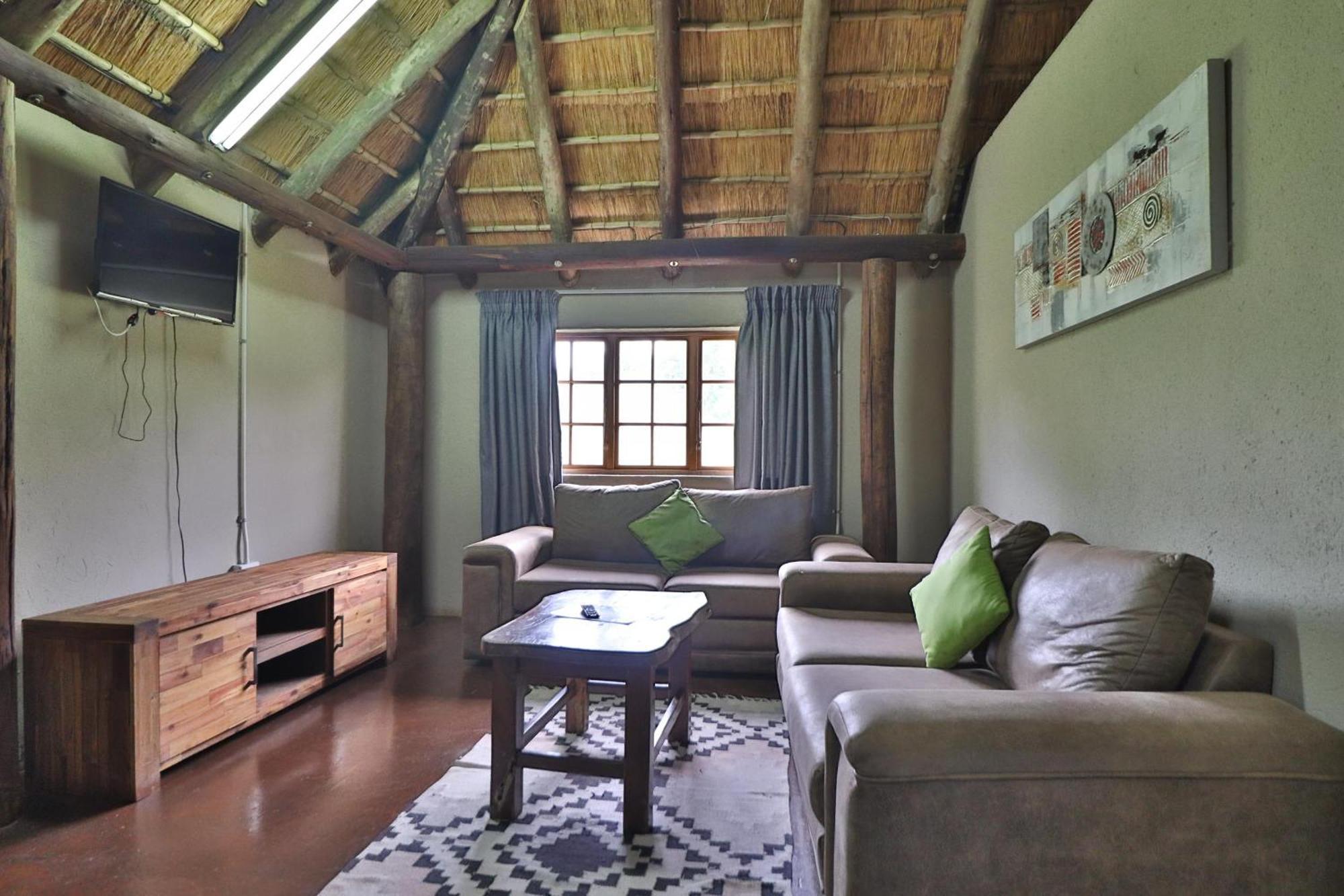 Kruger View Chalets Малелейн Екстериор снимка
